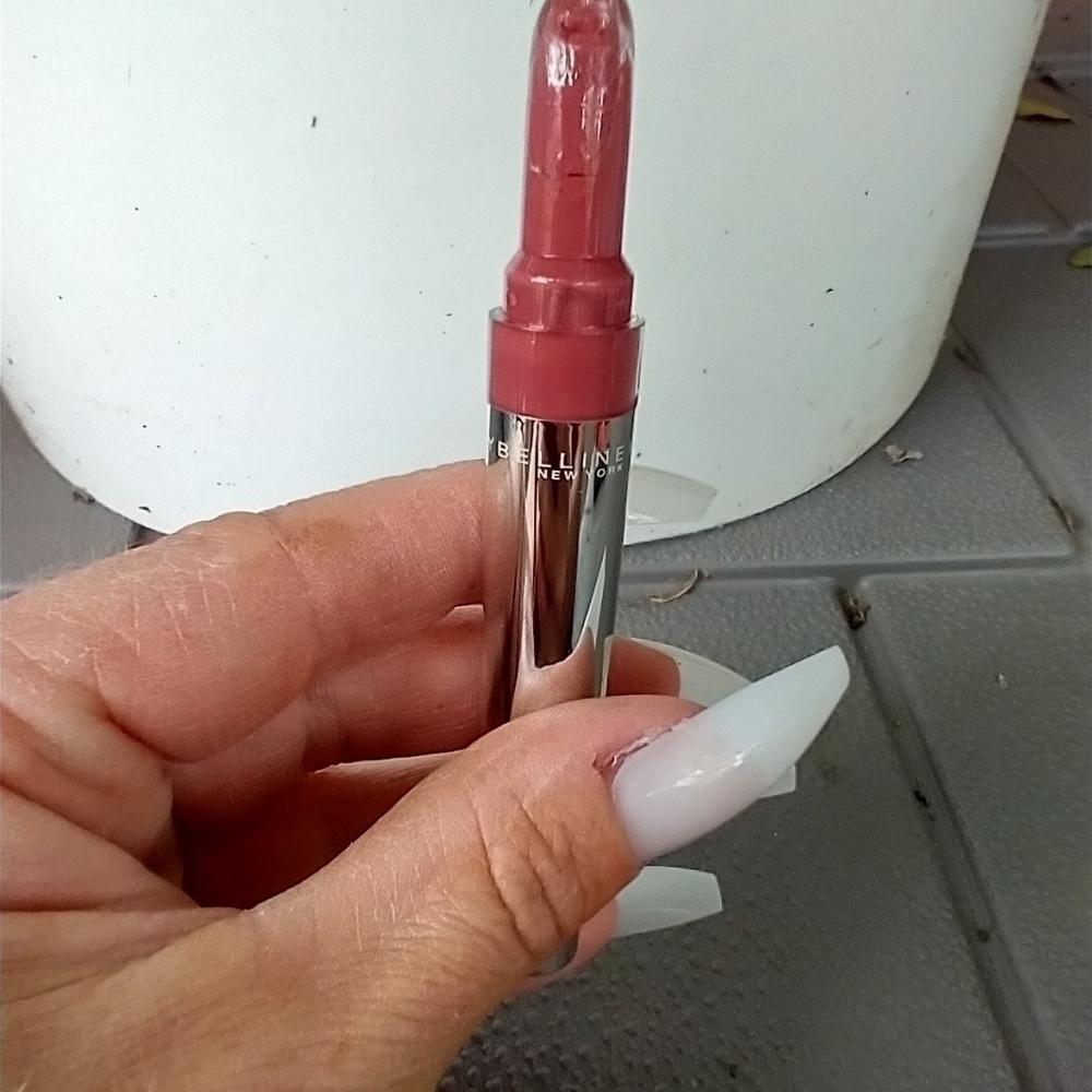 Women's Maybelline shine seduction glossy lipcolor